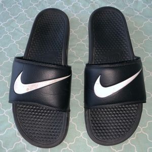 Nike slides